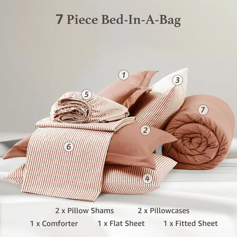 Pocket-Detail Microfiber Comforter Bedding Set - original gallery 8