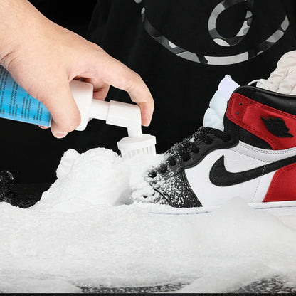 Say Goodbye to Dirty Shoes: The Ultimate Water-Free Instant Sneaker Cleaner!