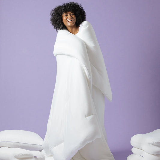 Sleep on a Cloud: The Ultimate Ultra-Soft, Zero-Pressure Comforter