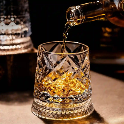 360° Spinning Crystal Whiskey Glass — Elevate Your Tasting Experience