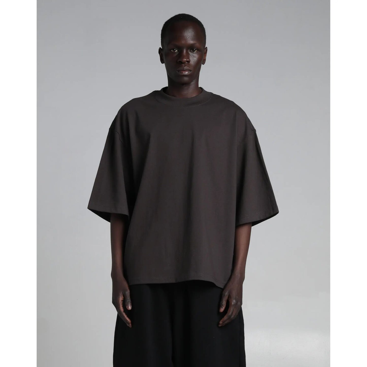 The Ultimate Streetwear Standard: 7.5 oz Max Heavyweight T-Shirt