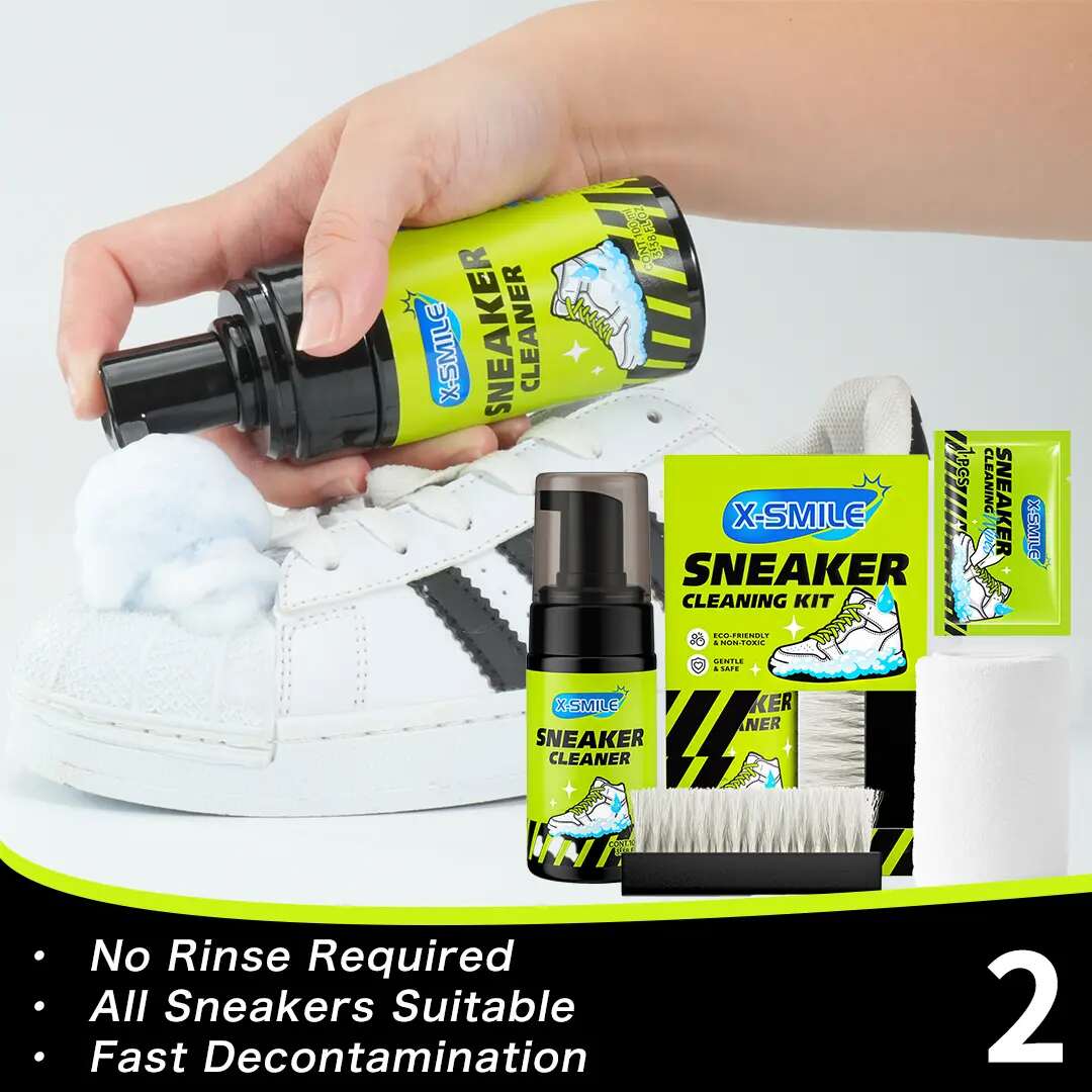 Instant Sneaker Cleaner Wipes – Wipe Away Stains, Fast & Waterless Care