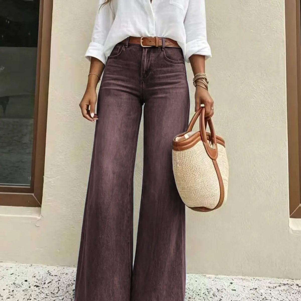 High-Waist Relaxed Jeans with Slight Stretch - original gallery 8