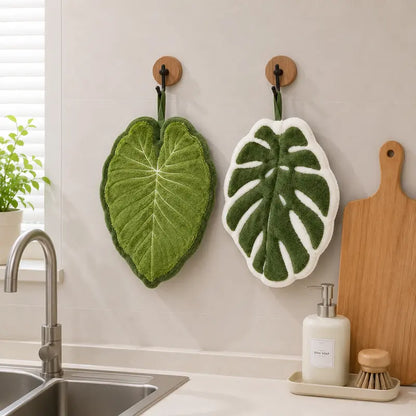 Two-Piece Leaf-Shaped Hanging Hand Towel Pack — product view