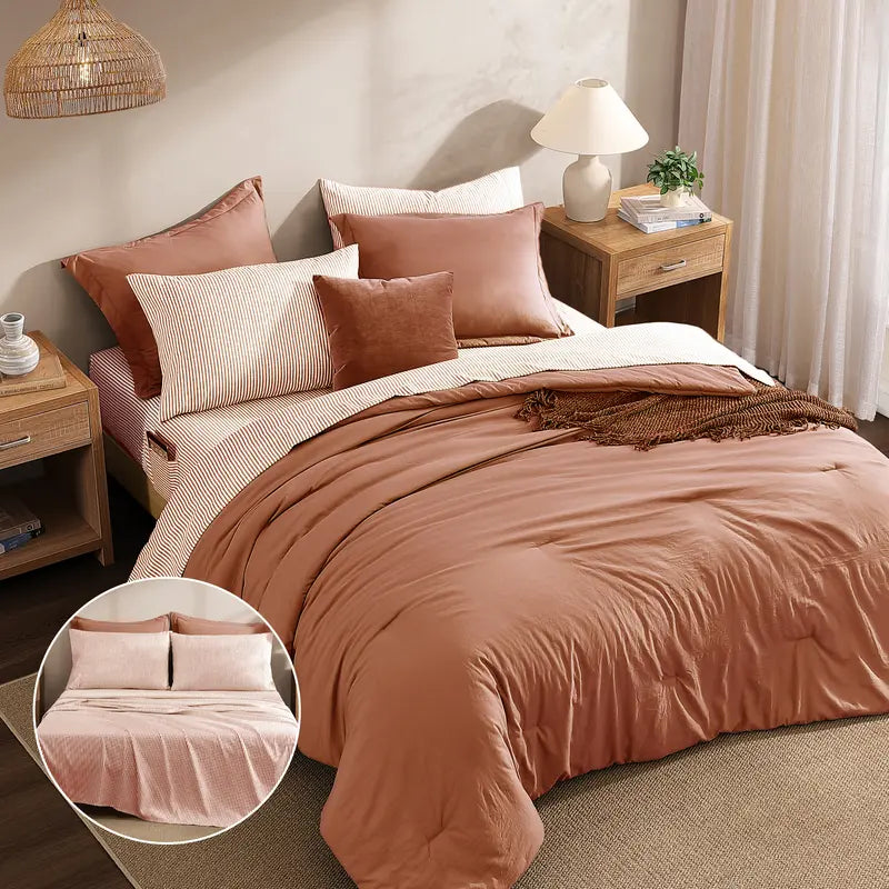 Pocket-Detail Microfiber Comforter Bedding Set - original gallery 5
